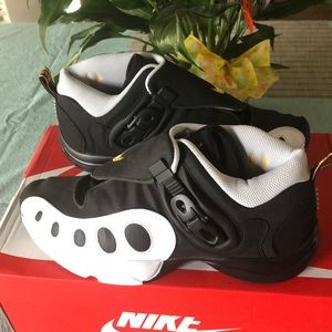 NIKE ZOOM GP PAYTON AR4342-100 Sz 10.5